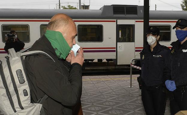 Renfe pone más Cercanías en la Región para favorecer la distancia entre viajeros