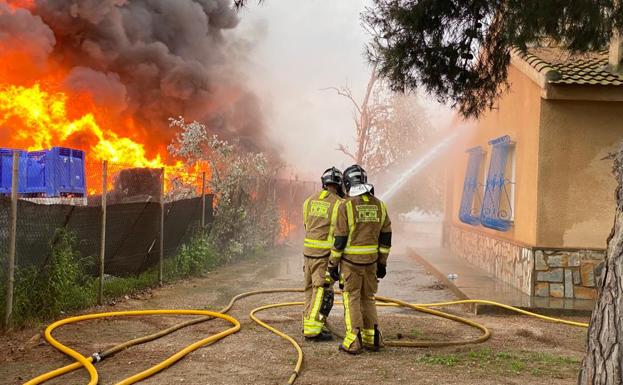 bomberosvivienda-U30168007521IVC--624x385@La%20Verdad-LaVerdad.jpeg