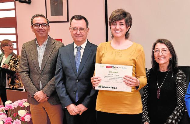 En busca de los genes que causan el alzhéimer