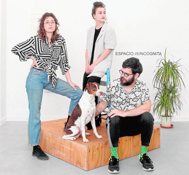 Historias a cambio de tatuajes en directo