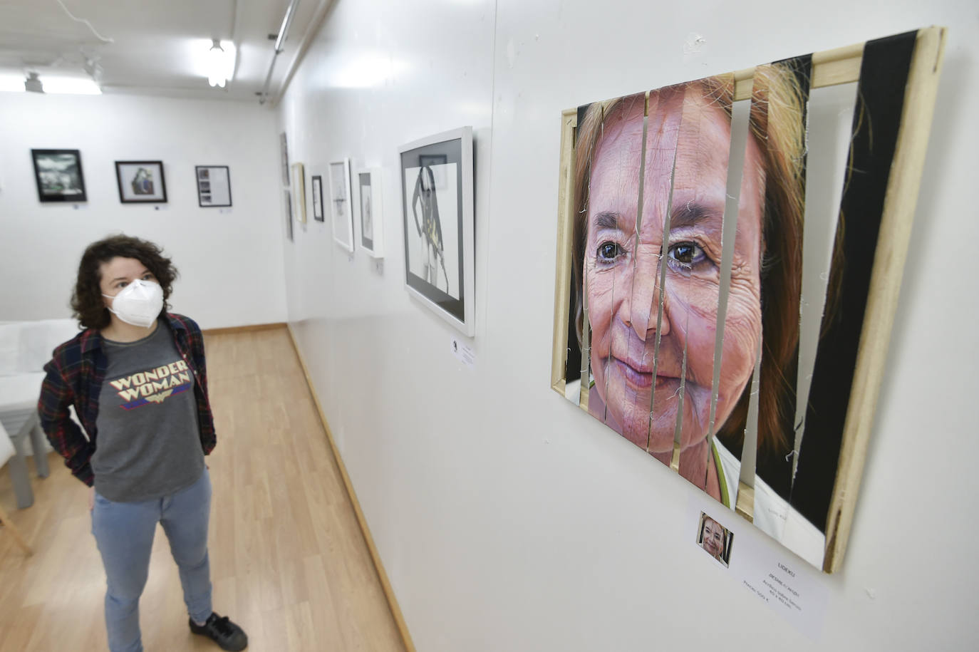 Léucade ofrece pintura en vivo con el artista Cristóbal Pérez García