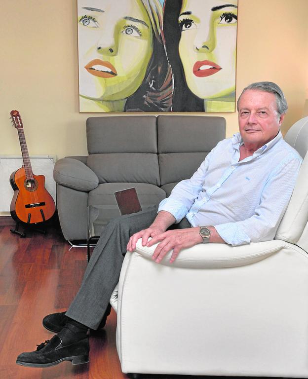 Antonio Salas: «La democracia no riñe con el orden»