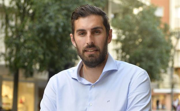 Vox estudia reforzar a Antelo con la portavocía en Murcia