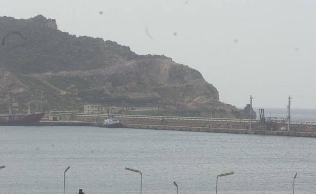 Continúa la búsqueda del buceador que desapareció el sábado en Cartagena