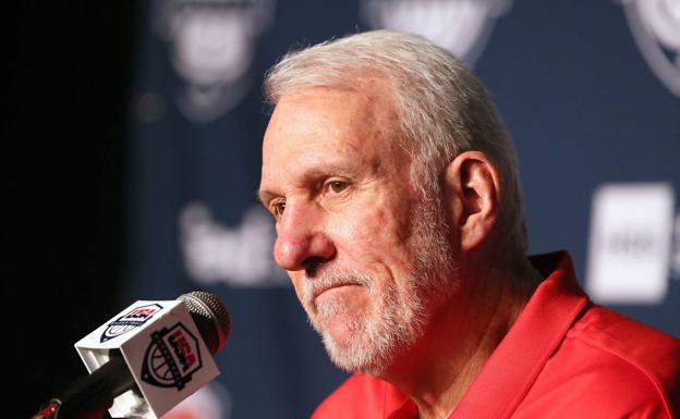 Popovich llama «idiota» a Trump