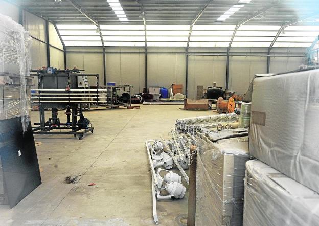 La Guardia Civil acusa a la firma que instalaba las desaladoras de pretender engañar al fiscal