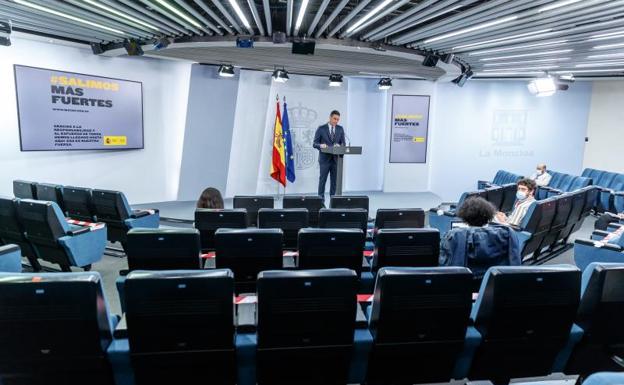 Pedro Sánchez: «No puede haber aficionados en unos estadios y en otros no»