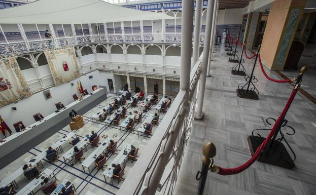 Blanco y negro en la Asamblea