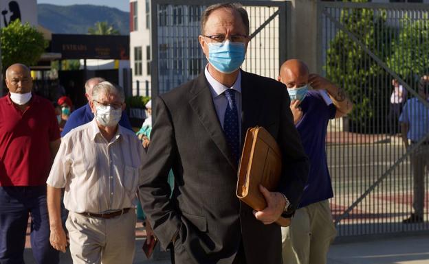 Garro reconoce estar «dolido» por las dudas sembradas por Valcárcel sobre la Intervención General de la Comunidad