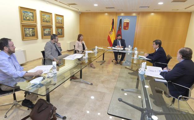 La Comunidad evaluará cada semana las necesidades de material del SMS