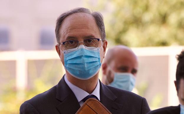 Garro dice que se violó la ley al no disolver la desaladora cuando estaba en causa para ello