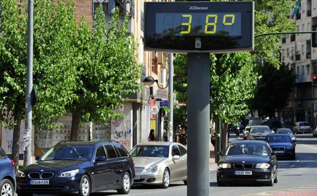 Alerta amarilla en Murcia por temperaturas de hasta 38 grados este sábado