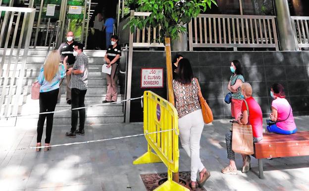 El Ministerio recibe en diez días 9.500 solicitudes de Ingreso Mínimo en la Región