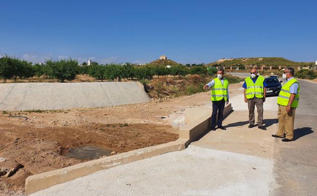 Finaliza la obra de mejora del drenaje de la carretera regional que conecta la pedanía de Sucina con sus urbanizaciones