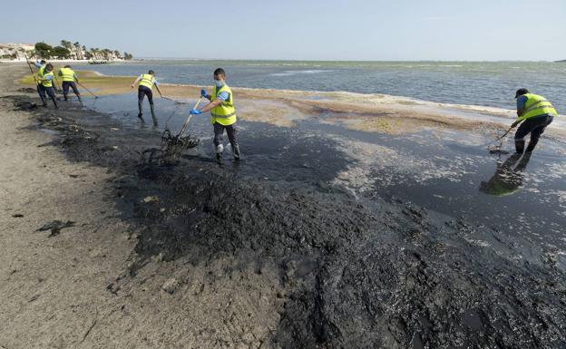 El Mar Menor y Portmán, 'banderas negras' de la Región de Murcia para Ecologistas