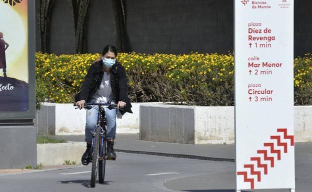 Salud estudia hacer obligatorio el uso de la mascarilla en la Región de Murcia en todos los espacios