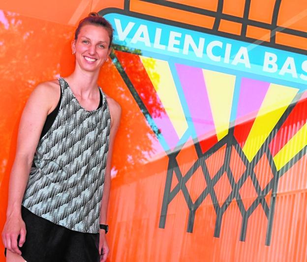 Laura Gil encuentra su sitio en Valencia