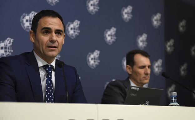 Los árbitros reconocen una «temporada difícil» pero se quejan del «ruido mediático»