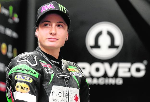 La ceheginera Ana Carrasco estrena temporada y documental