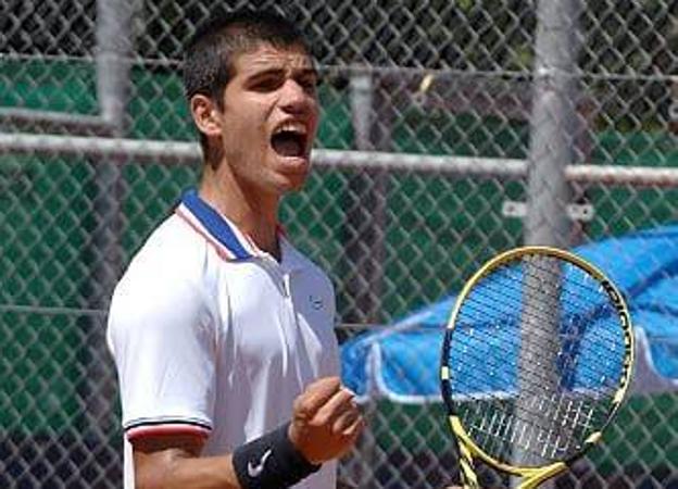 Alcaraz se queda en Villena para disputar el torneo de la JC Ferrero Equelite Sport Academy