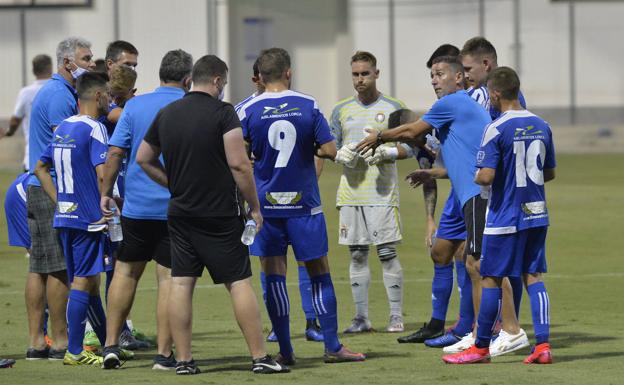 El entrenador de porteros del Lorca Deportiva da positivo en coronavirus