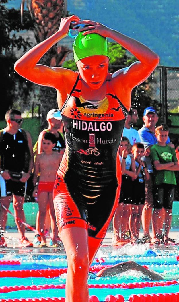 Natalia Hidalgo, de Alguazas, al Europeo júnior de triatlón