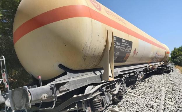 Los viajeros de la línea Madrid-Cartagena deben hacer hoy transbordo en autobús de Hellín a Albacete