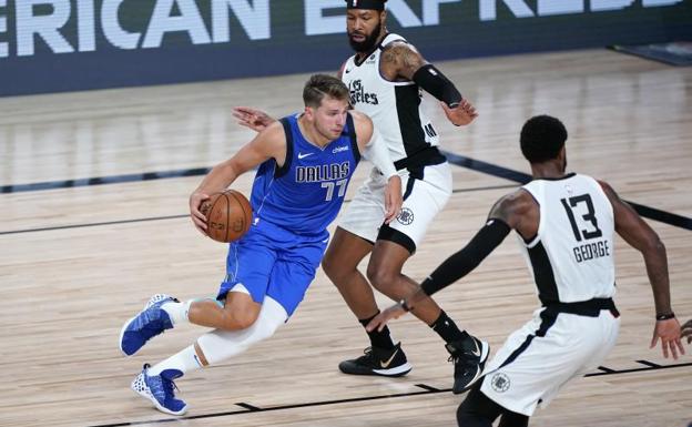 Los Mavericks caen ante los Clippers en vilo por Doncic