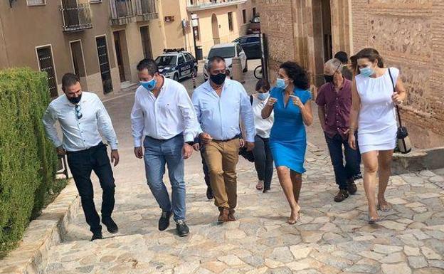 Cuatro alcaldes en cuarentena tras el positivo del primer edil de Pliego