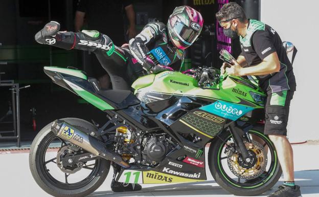 Ana Carrasco, fuera de los puntos en la segunda carrera en MotorLand Aragón