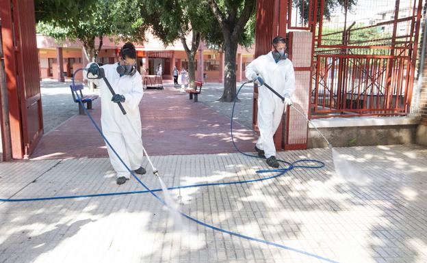 CC OO exige a la Comunidad que refuerce las plantillas de limpieza de los centros escolares