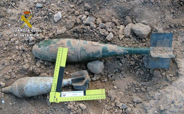 Desactivan dos proyectiles de la Guerra Civil encontrados en Sangonera la Verde