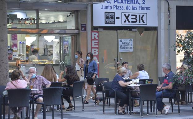 La hostelería se echará a la calle ante la «criminalización sistemática» del sector