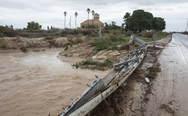 Los expertos plantean actuar en 13 tramos de cauces con riesgo de inundación en el Mar Menor