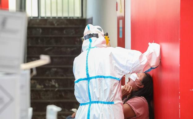 La Región vuelve a superar los 370 casos en un día y suma dos fallecidos