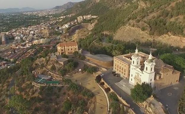 La Policía Local de Murcia monta un dispositivo especial en el entorno de la Fuensanta para la 'no romería'