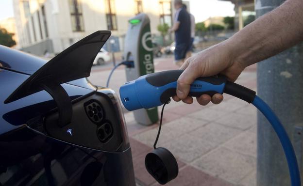 Ayudas de hasta 5.500 euros para la adquisición de vehículos eléctricos