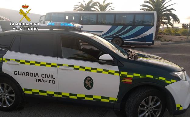 Pillan a un conductor de autobús que circulaba casi triplicando la tasa de alcohol en Archena