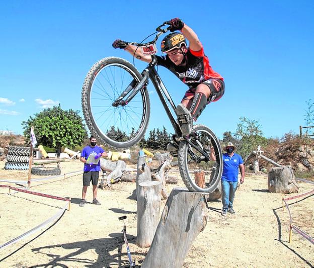 Raúl Martínez reina también en su casa
