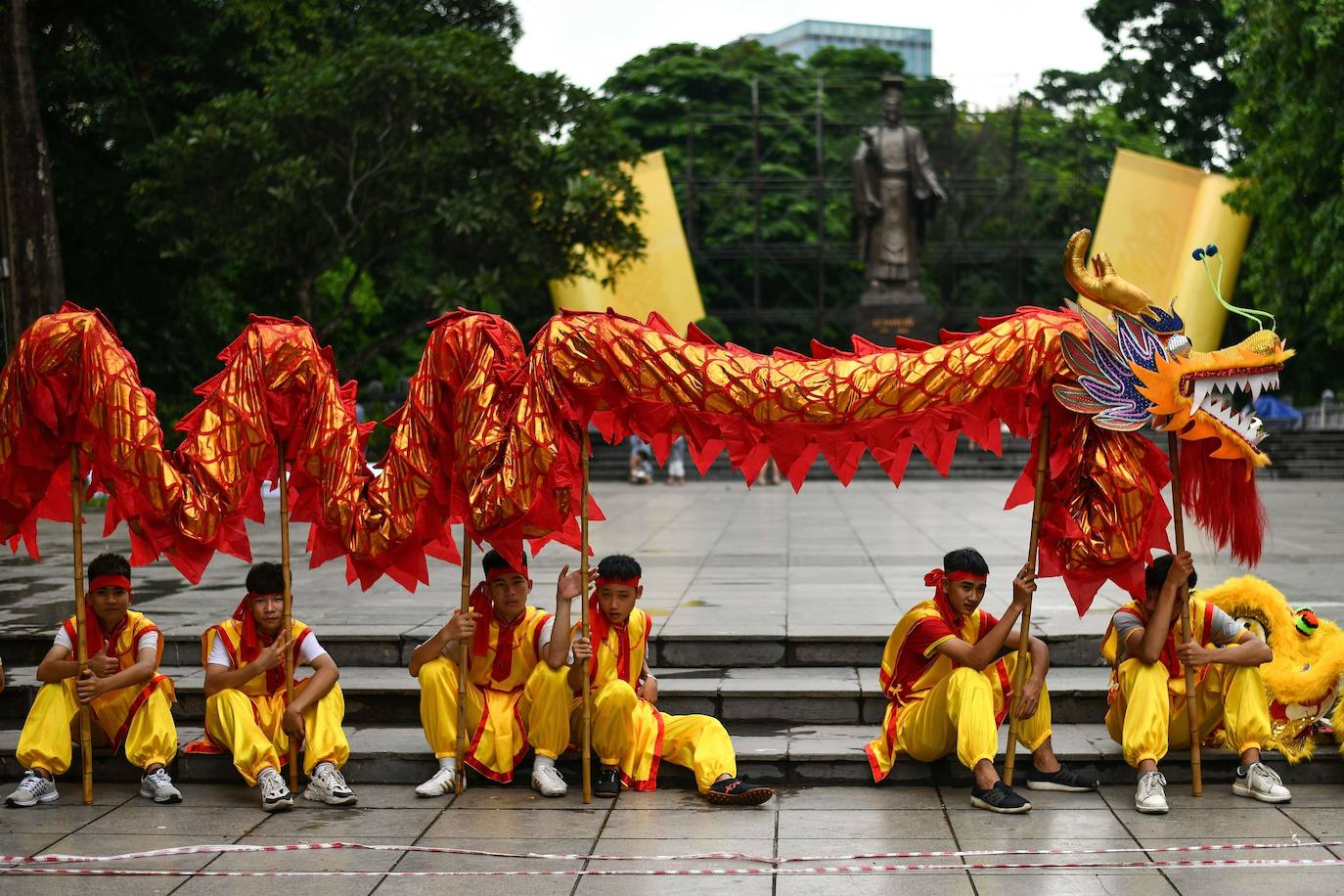 Los dragones toman las calles
