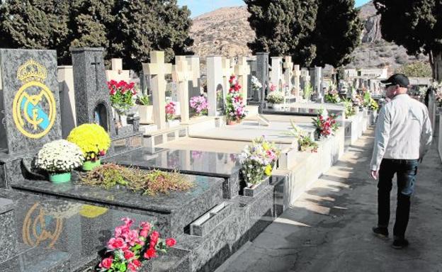 El Día de Todos los Santos habrá límite de aforo en los cementerios