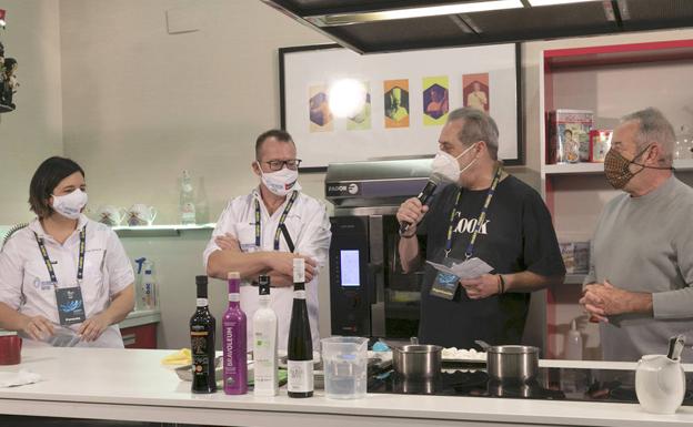 Murcia en un capullo de seda