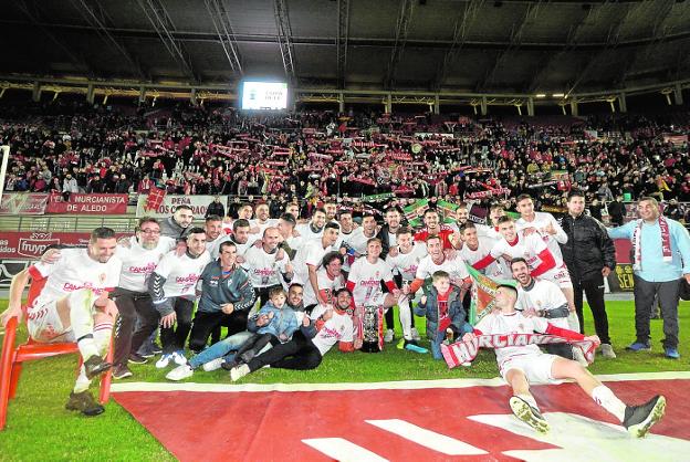 El Real Murcia quiere dar el primer paso hacia la Copa