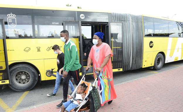 Refuerzo del servicio de autobús en el área metropolitana de Murcia para paliar la reducción de aforos por la Covid-19
