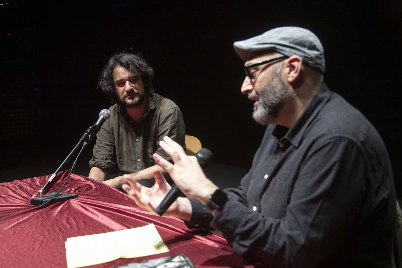 Manuel Jabois presenta 'Malaherba'