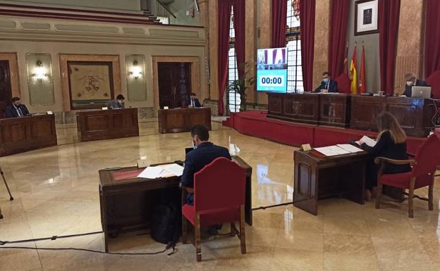 Los impuestos municipales, tasas y precios públicos se 'congelan' en Murcia para el próximo año