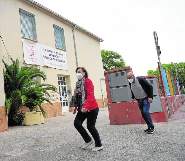 La primera piedra de la escuela infantil de Algezares, en un año