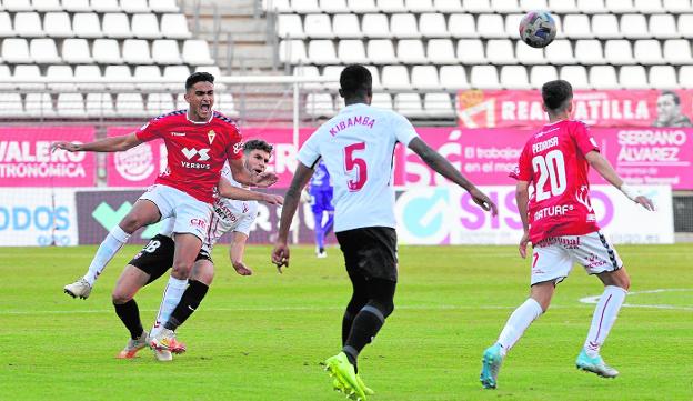 Cinco grietas que urge sellar en el Real Murcia