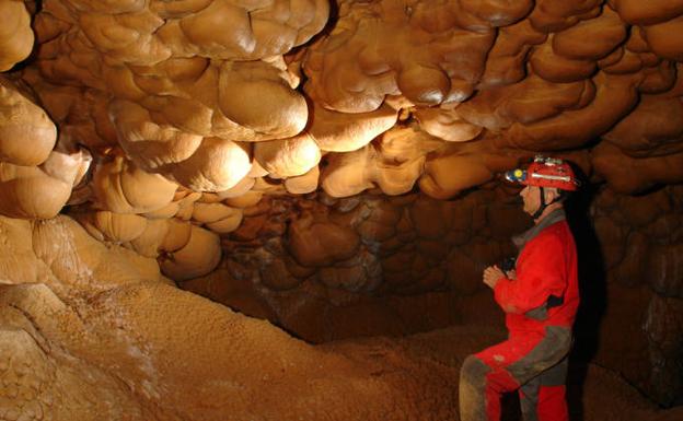 La Sima de La Higuera de Pliego será declarada como monumento natural