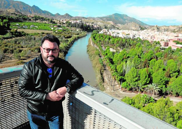 José Molina Ruiz: «Hay que ser positivos y ver de dónde partíamos hace 30 años y dónde estamos»